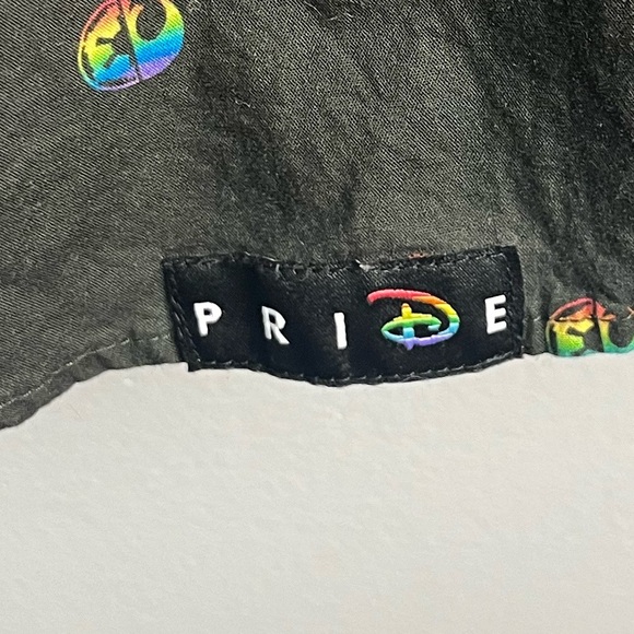 Disney Star Wars Pride Woven Camp Button Down Shirt Rainbow XL - Picture 5 of 6